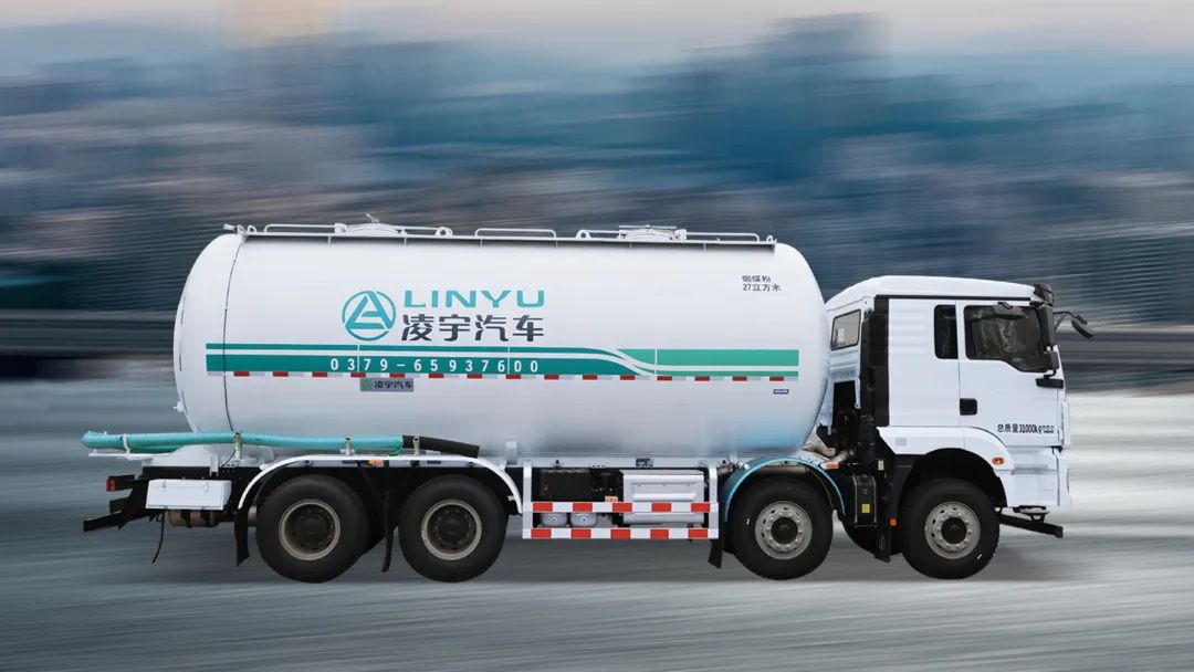 凌宇干混砂漿車的特點優勢都有哪些? 凌宇干混砂漿車的特點優勢都有哪些?