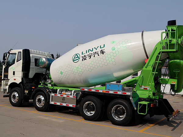 【2022“超虎想象”】凌宇全新智能攪拌車，震撼出場！