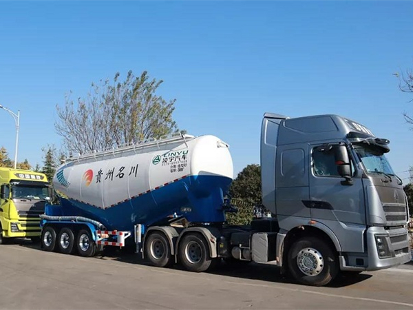 這個冬天玩轉“色彩穿搭”，凌宇多彩粉罐向黔出發