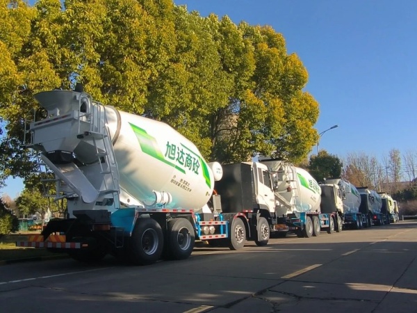 綠動荊楚,駕馭未來——中集凌宇新能源攪拌車批量交付湖北,開啟綠色建設(shè)新篇章 綠動荊楚,駕馭未來——中集凌宇新能源攪拌車批量交付湖北,開啟綠色建設(shè)新篇章